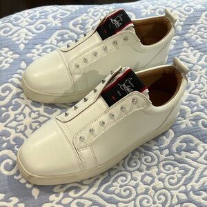 White Leather Men’s Low-Top Sneakers with Stud Detail